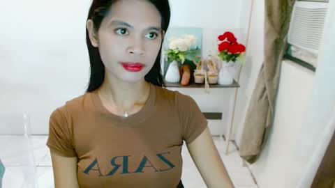 avacadaxcx online show from March 27, 1:45 pm