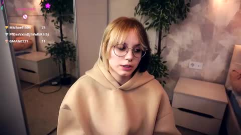 avaobierne online show from January 31, 7:11 pm