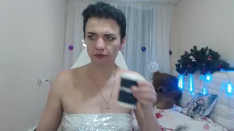 avasaturnian online show from January 6, 7:45 am