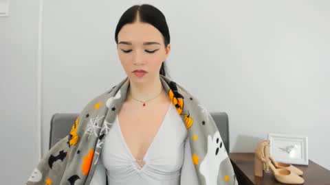 avasensitive69 online show from October 10, 3:18 pm