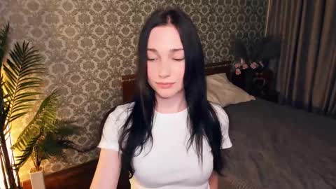 Viole t online show from November 10, 9:17 pm