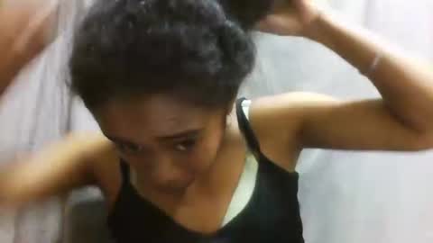 avontsoaldy online show from December 19, 4:52 am