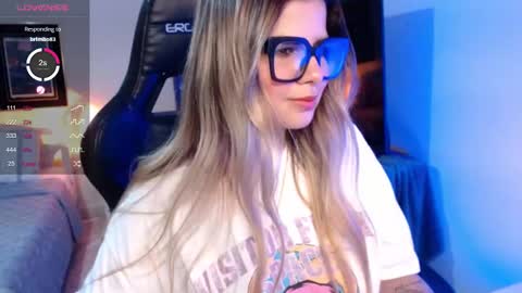 Avrill Morgan online show from September 14, 8:43 pm