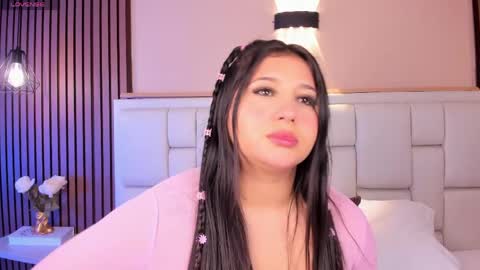 Avy  online show from April 16, 11:43 am