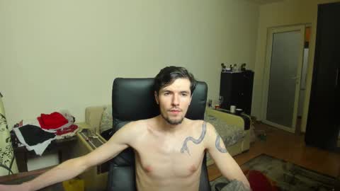 Justin online show from December 6, 12:07 am