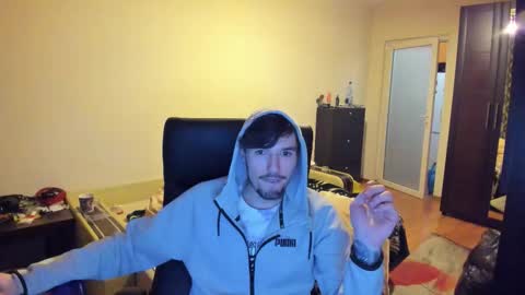 Justin online show from January 17, 2:21 am