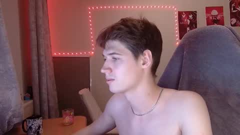 axel_0ne online show from February 12, 1:26 pm