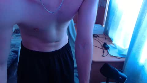 axel_0ne online show from March 13, 7:44 am