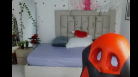 Axel online show from June 5, 1:12 am