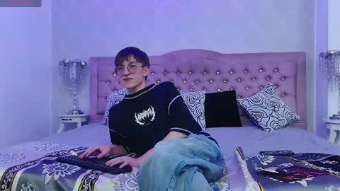 axell_stone online show from June 2, 9:17 pm