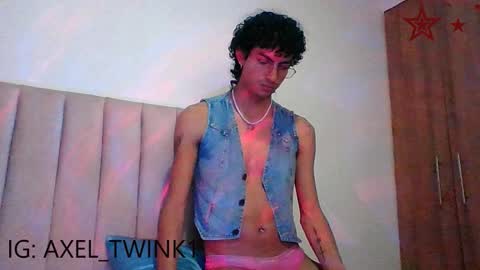 Axel  online show from February 3, 12:07 am