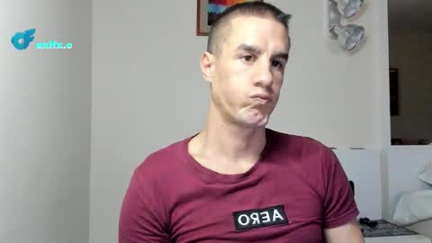 Axl online show from November 22, 1:48 am