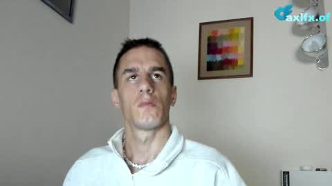 Axl online show from November 4, 2:46 am