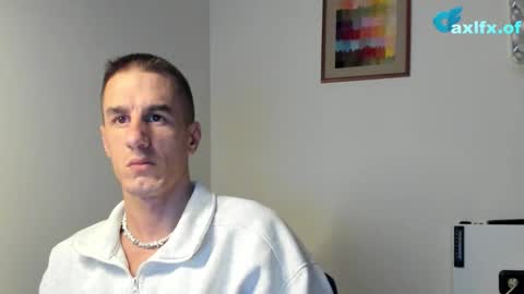 Axl online show from October 29, 2:46 am