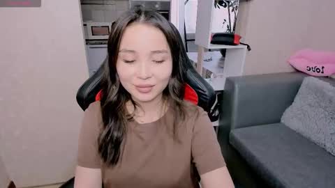 Snapshot of aya_moon chatting on October 8, 5:35 am Aya Moon online show from October 8, 5:35 am