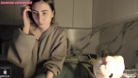 Ayesha online show from January 16, 6:50 pm