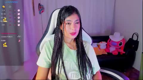 Aylen online show from February 19, 3:38 am