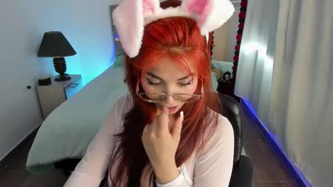 Aylin online show from November 13, 2:53 pm