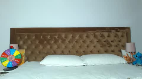 Aylin online show from March 29, 9:11 am