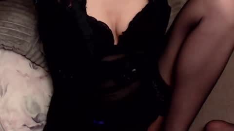 Snapshot of aylynrichard chatting on February 27, 3:48 pm aylynrichard online show from February 27, 3:48 pm