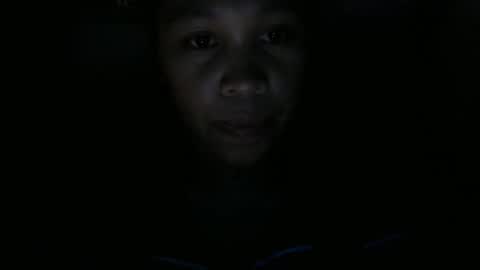 Snapshot of ayzai chatting on December 21, 6:19 am I am Zai online show from December 21, 6:19 am