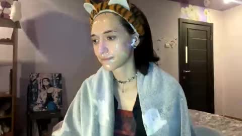 Minro online show from November 20, 12:04 pm