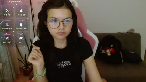 Azu  online show from April 21, 12:14 am