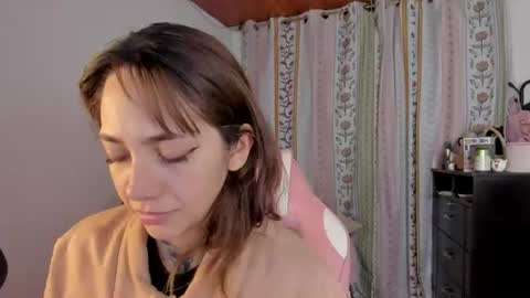 azumi saan online show from August 4, 4:19 am