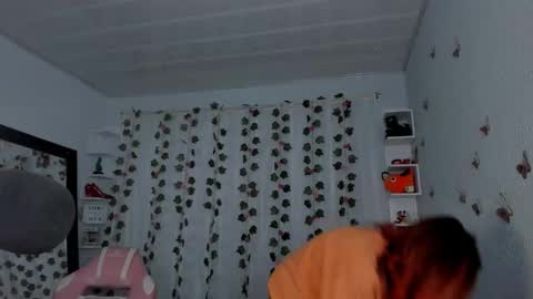 azumi saan online show from October 16, 2:55 am