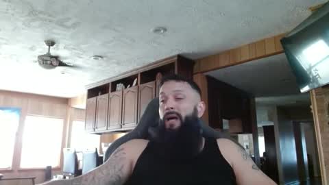 Miguel online show from February 15, 4:06 pm