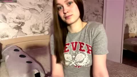 Anny Simpson online show from April 2, 9:22 pm