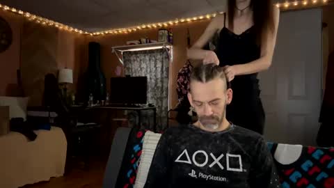 Fern Browning online show from December 11, 4:09 pm