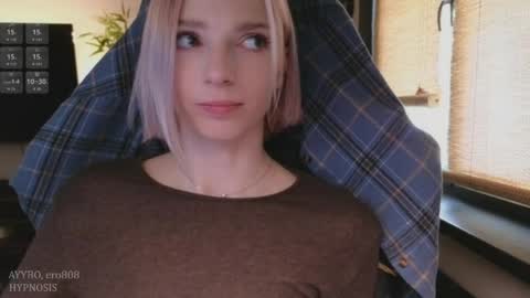 baby gopn1k online show from April 8, 5:10 am