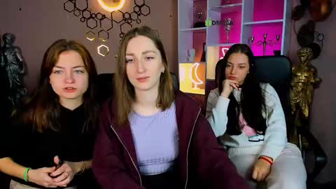 baby online show from December 22, 7:04 am