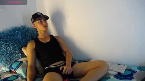 babyandy_x online show from September 20, 11:19 pm