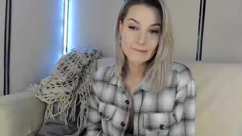 Kate online show from January 17, 5:44 pm