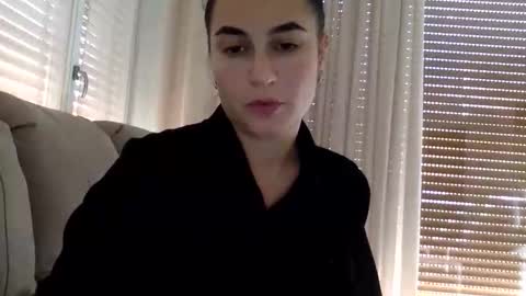 Snapshot of babyelodie12 chatting on September 30, 11:21 am BabyElodie12 online show from September 30, 11:21 am