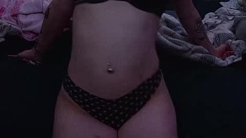 babygurl2033 online show from June 29, 12:40 am