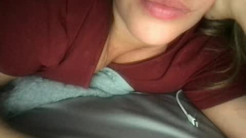 babyhoney333 online show from August 5, 10:07 pm