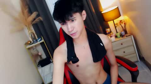 call me james online show from November 21, 6:22 am