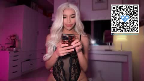 babysabrinaxx online show from July 6, 8:22 pm