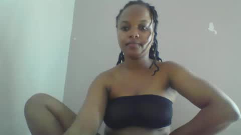 Snapshot of babyy_fface25 chatting on September 24, 3:13 am babyy_fface25 online show from September 24, 3:13 am