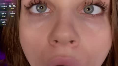 Chloe online show from January 10, 6:17 pm