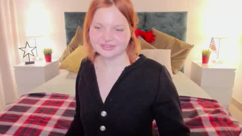 babyyulli online show from March 16, 5:44 am