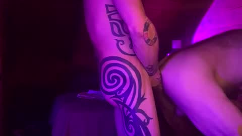 backwoodswolf online show from December 21, 9:55 am