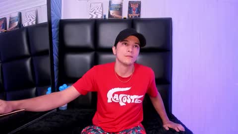 bad_boy_21_ online show from February 19, 6:23 am