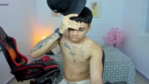 bad_boy__777 online show from February 2, 11:01 pm