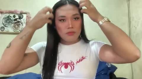 AMARA - FOLLOW ME AND THUMBS UP online show from March 30, 2:44 am