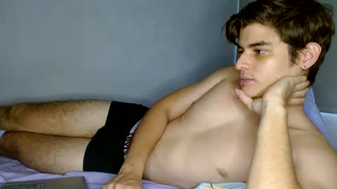 Snapshot of badbunny_69_ chatting on January 21, 8:32 pm badbunny_69_ online show from January 21, 8:32 pm