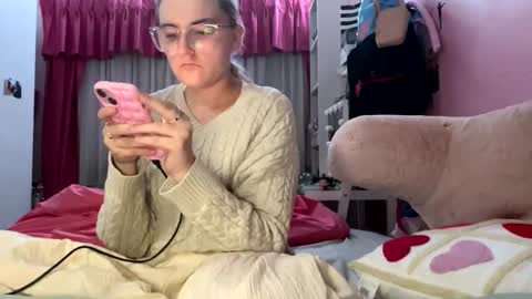 baddieprettypussy online show from February 25, 11:58 am